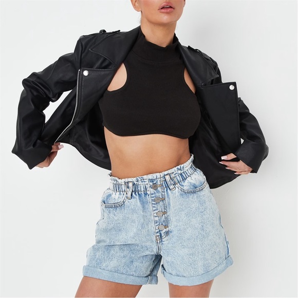 MISSGUIDED - Button Paperbag Waist Denim Shorts - Picture 3 of 14